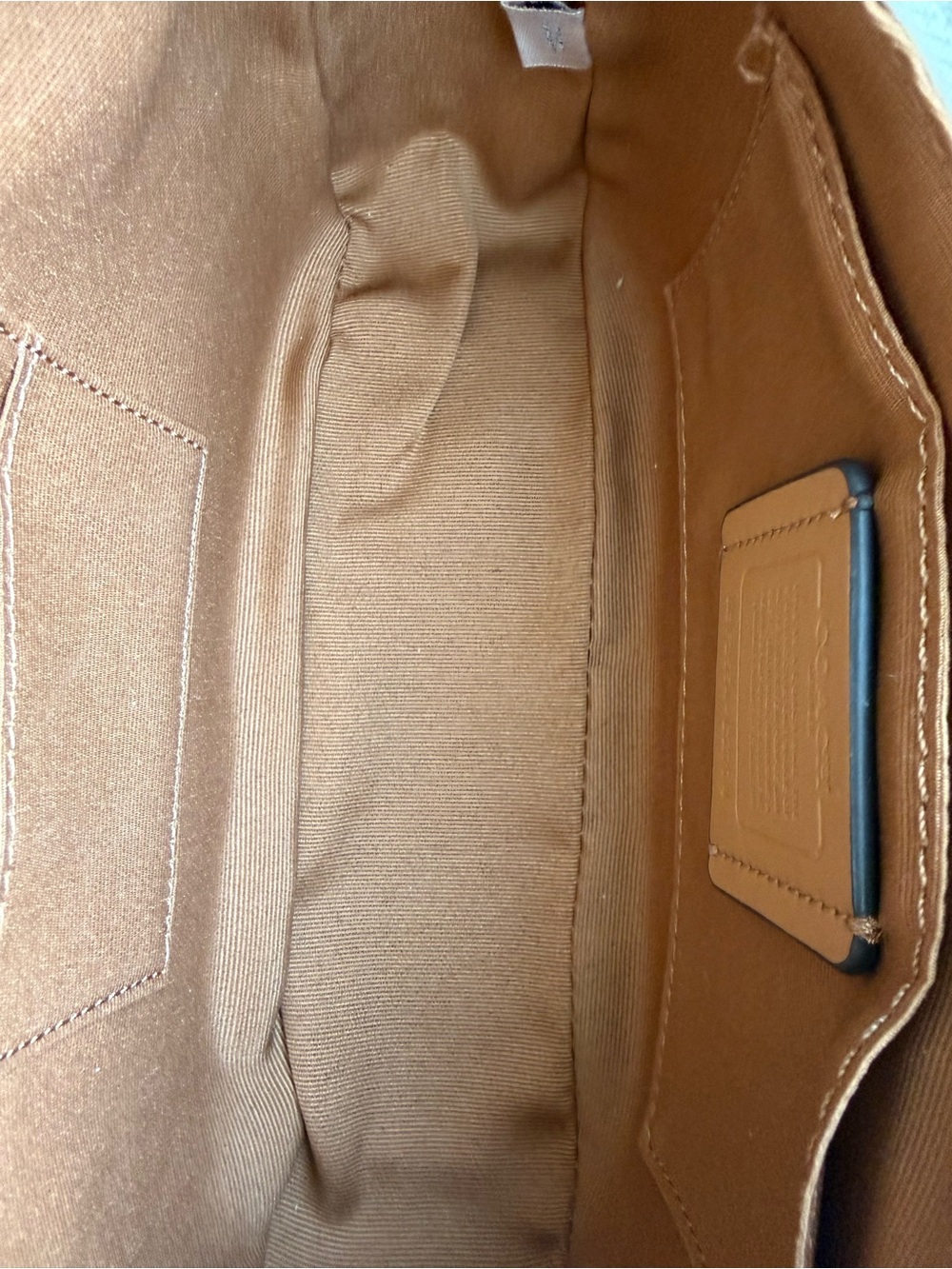 Coach White Cherry shoulder bag - Picture 7 of 8